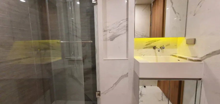 ขาย ไซมิส เอ็กซ์คลูซีฟ สุขุมวิท 31 ห้อง Duplex วิวเมือง เดินทางสะดวก ห้ามพลาด