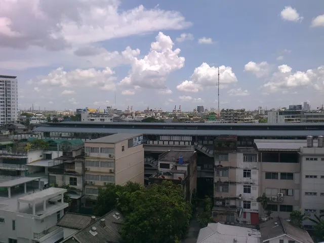 Condo for sale, for rent, Bangkok Felix Sukhumvit 69-2, road side, corner room, quiet, ready to move in.