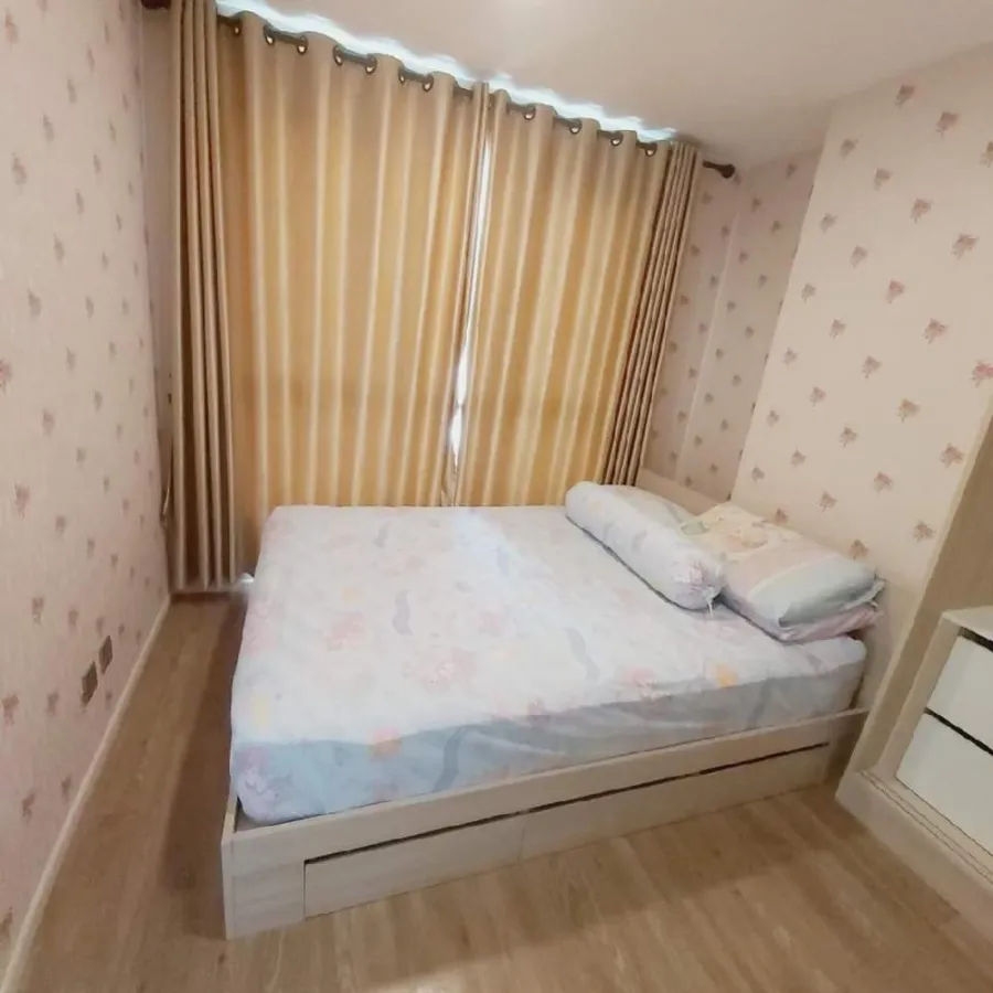 For rent Episode Phahon-Saphan Mai, corner room with furniture and electrical appliances. Book now.