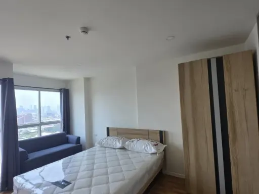 For rent: Lumpini Ville Pattanakarn-Srinakarin, 21st floor, pool view, fully furnished, interested, reserve now, urgent.