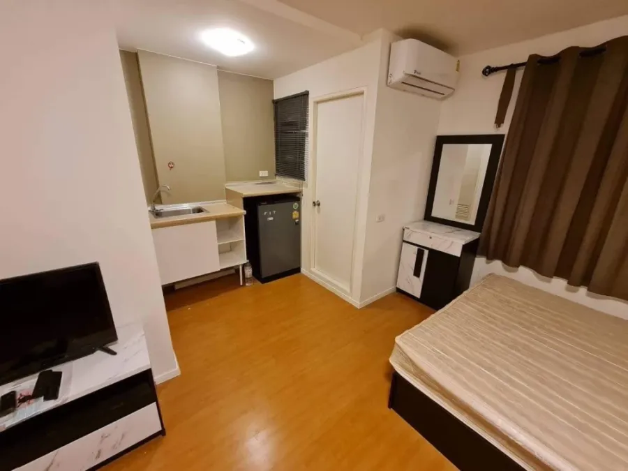 For rent: Lumpini Township Rangsit Klong 1, 7th floor, fully furnished, very livable. Book now!