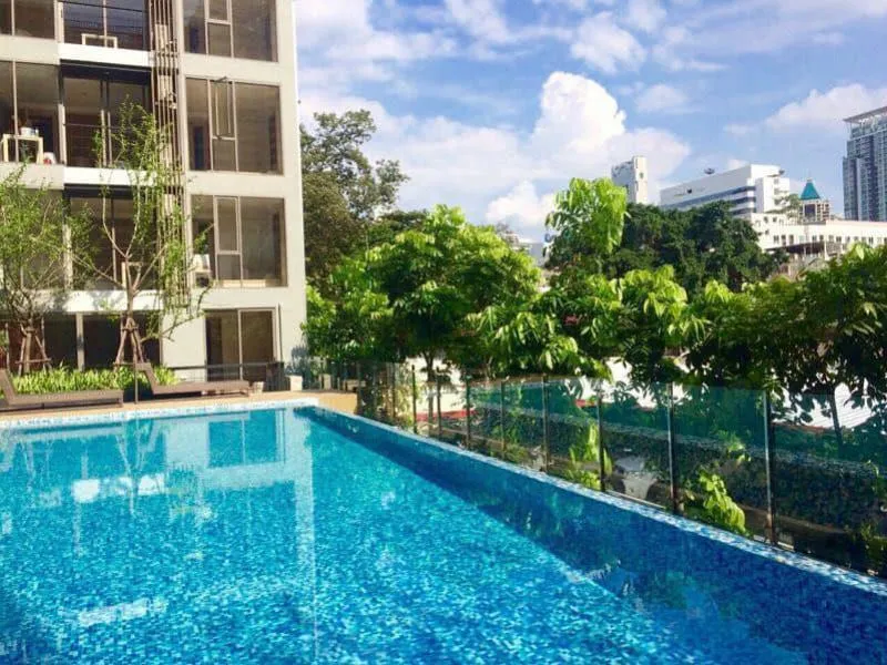 For rent, Class Condo Silom, big room, full furniture, not uncomfortable, very pleasant to stay, easy to travel, close to BTS.
