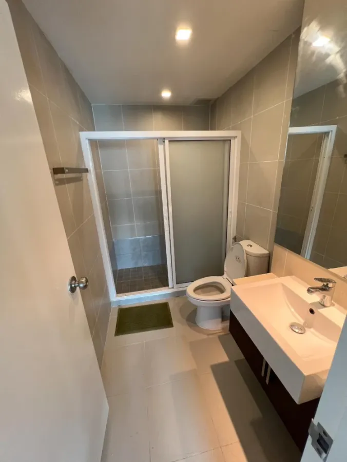 For rent: Noble Remix Sukhumvit 36, 23rd floor, nice room, 2 bedrooms, fully furnished, reserve now!