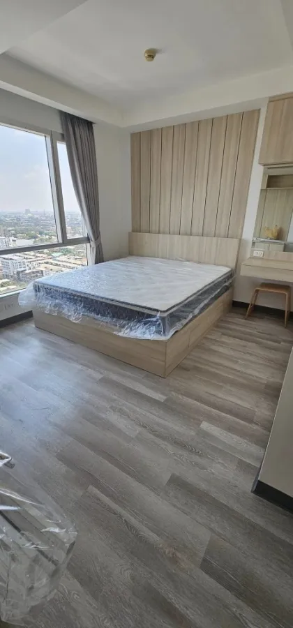 For sale/rent True Thonglor Condo, beautifully decorated. Fully furnished + electrical appliances Reserve quickly.