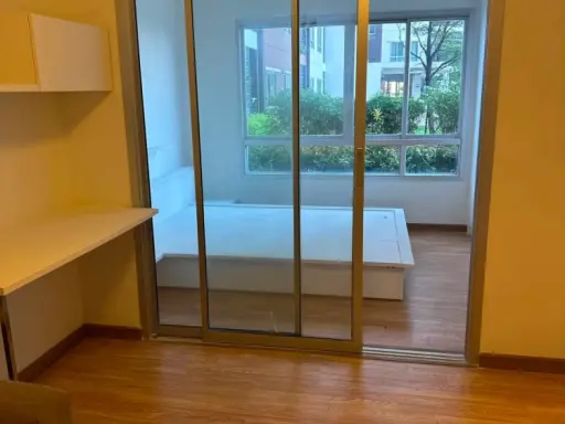 ให้เช่า The Trust Residence Ratchada-Rama 3 ห้องพร้อมอยู่ กั้นแยกเป็นสัดส่วน มาพร้อมราคาสุดคุ้ม พลาดแล้วจะเสียดาย images