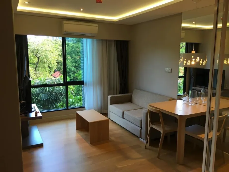 For rent / sale TidyDeluxe Sukhumvit 34, fully furnished. with electrical appliances Great value, book now.