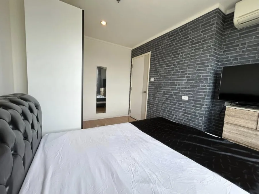 Condo for sale Lumpini Ville Prachachuen-Phong Phet 2, fully furnished + electrical appliances, high view, not blocked, book now.
