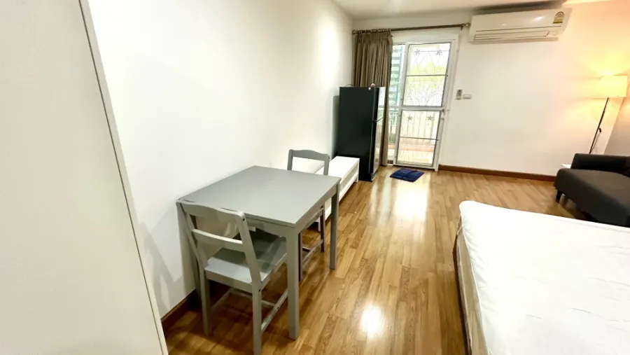Condo for rent Regent Home 22 Sukhumvit 85, fully furnished, within walking distance to BTS. Reserve now!