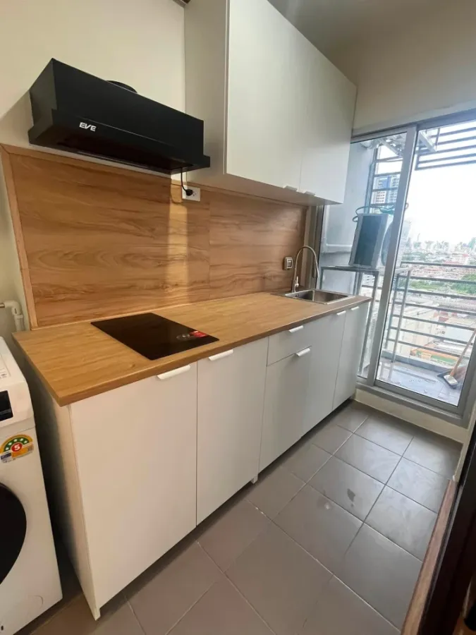 Condo for rent, The Tree Bang Pho Station, 15th floor, corner unit, no adjacent units, Chao Phraya River view, good ventilation, cool and comfortable.