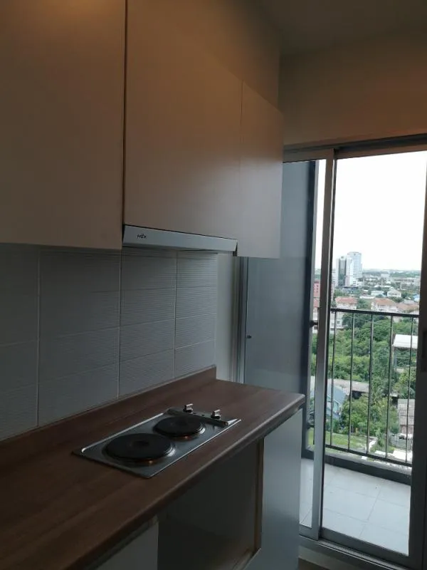 Sell U Delight @ Huamak Station, nice room at the right price, don't think a lot. To hurry and come and take over