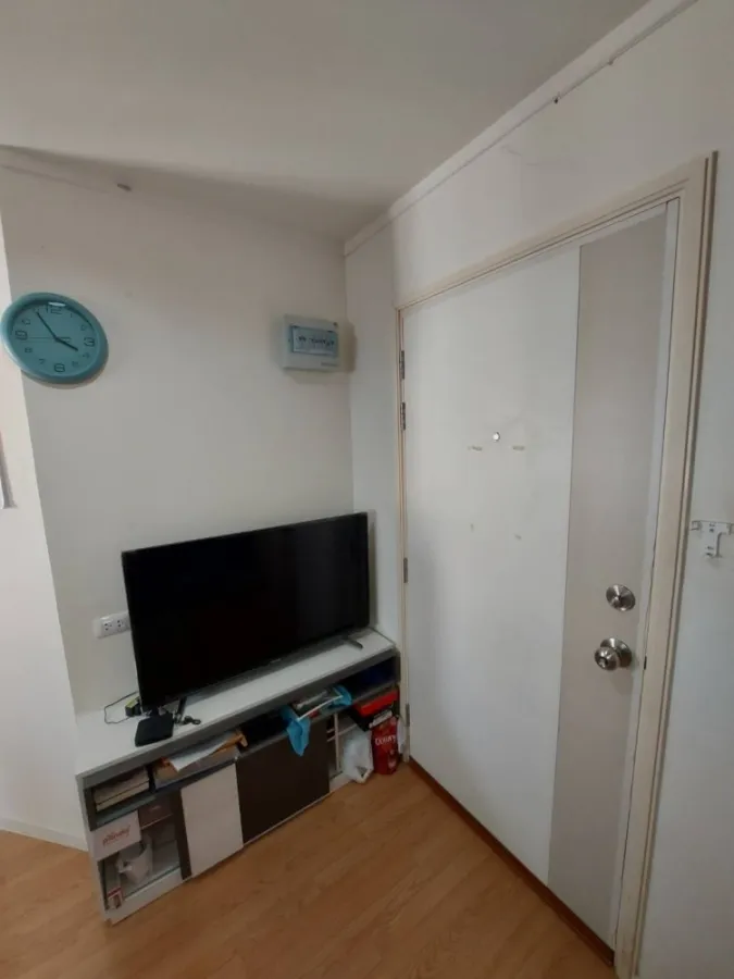 Lumpini Mega Bangna for sale with tenants, separated rooms. With wallpaper Don't miss out on booking now.