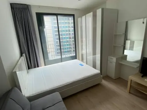 ‪ให้เช่า IDEOQ CHULA-SAMYAN ห้องพร้อมอยู่ Furniture ครบเซ็ท มาในราคาสุดสะบายกระเป๋า ไม่จองถือว่าพลาด images