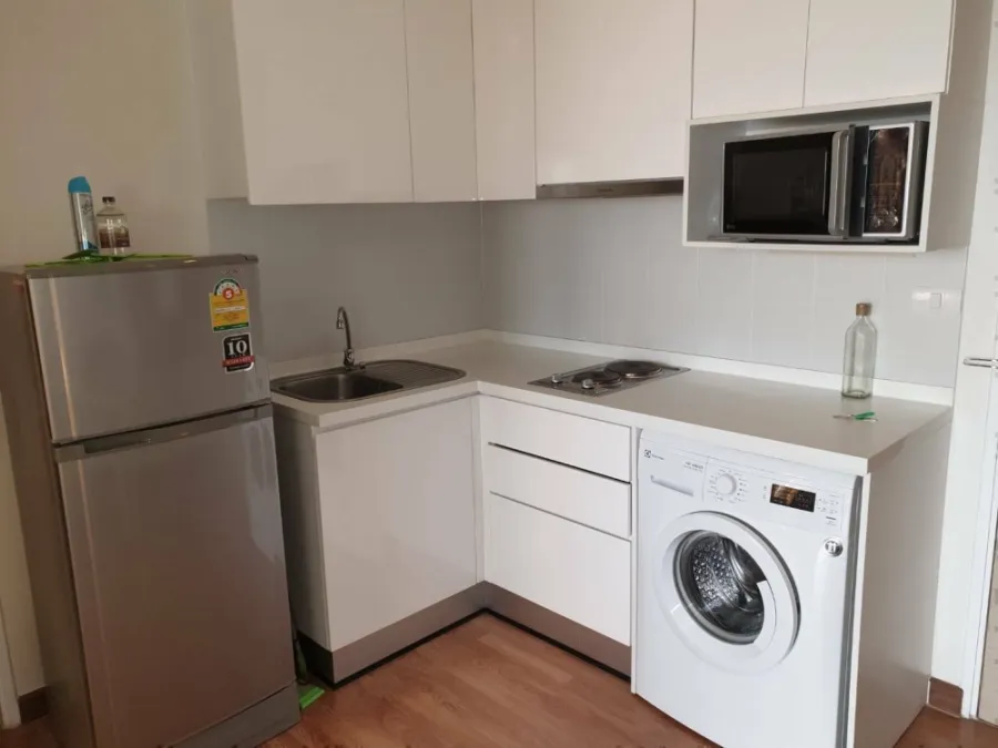 Urgent sale, Condo The Coast Bangkok, 1 bedroom, 1 bathroom, fully furnished, ready to move in with just your suitcase.