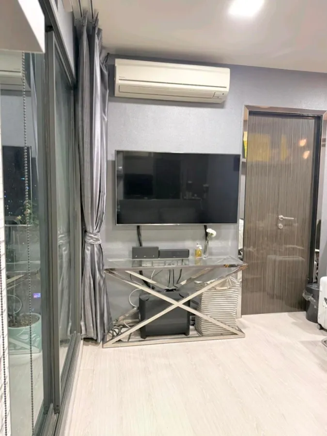 For sale or rent: Rhythm Asoke, 36th floor, nice room, fully furnished, reserve now!
