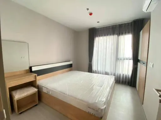 For rent Life asoke-Rama9, the right room at a cheap price plus meet your needs. Don't be in a rush to make a reservation.