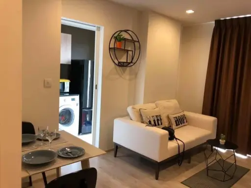 For rent: Chambers Chaan, Lat Phrao-Wang Hin, 1 bedroom plus room, spacious and comfortable, fully furnished, ready to move in.