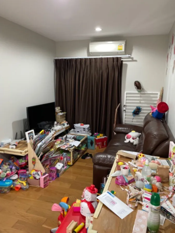 ขาย เล็ต ดเวล สุขุมวิท 26 ชั้น 7 ห้องมุม พร้อมการตกแต่งที่ครบครัน พร้อมอยู่ได้ทันที จองเลย