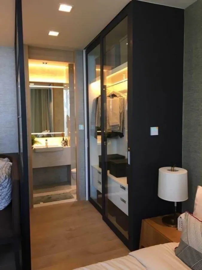 Condo for rent, Noble Around Sukhumvit 33, good location, in the heart of the city, convenient to travel, don't miss it!!