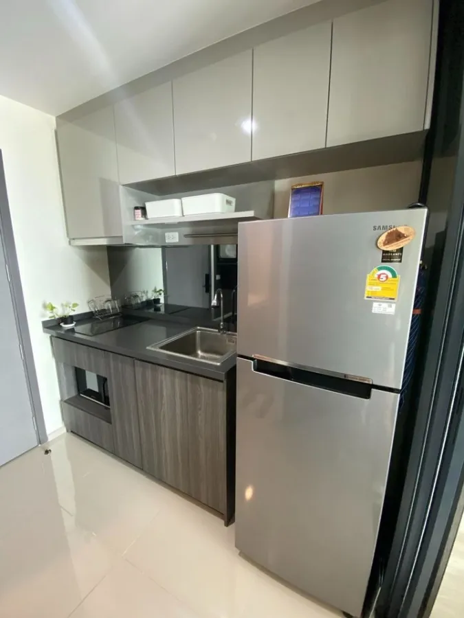 For sale Ideo Ratchada-Sutthisan, 18th floor, very beautiful view, fully furnished, good price, you must reserve now.