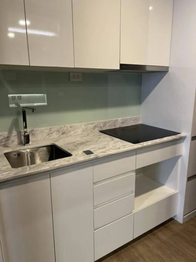 Down payment for sale, Landmark at MRTA Station, 14th floor, spacious room, comfortable, book now, hurry.