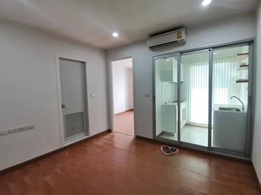 For sale: The President Sathorn-Ratchapruek 3, very good room location, canal view, no buildings blocking, book now, don't delay.