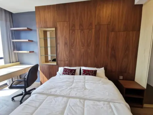 For rent: Ashton Chula-Silom condo comes with complete furniture. Ready to move in immediately