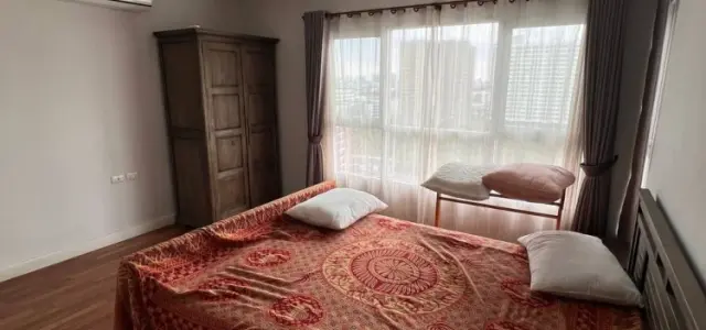 ให้เช่า Thana Arcadia Condo ห้องชั้นสูง เฟอร์พร้อม หิ้วกระเป๋ามาได้เลย++ images