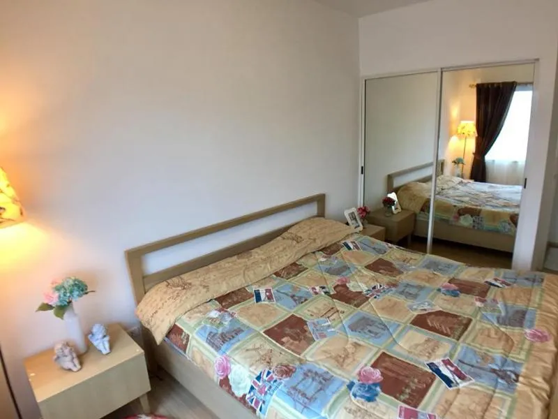 Sell / rent !! Condo A Space Play Sutthisan - Ratchada, spacious room, pool view, cool, open to the wind.