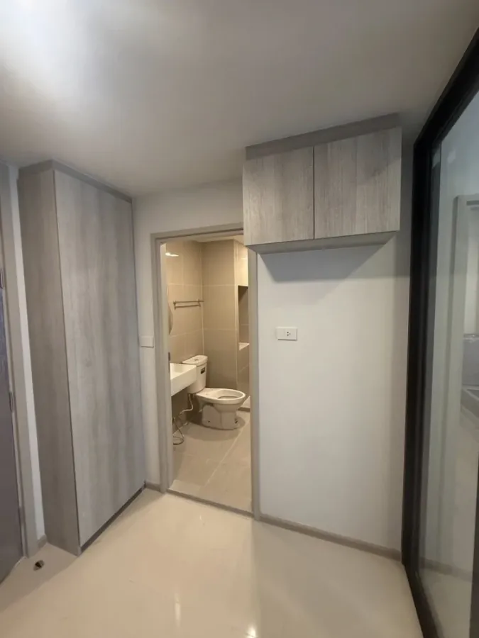 Selling down payment for COBE Kaset Sripatum, 10th floor. Great project, great location. Book now! Urgent!