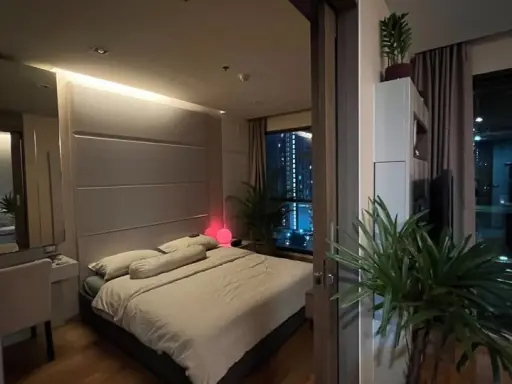ให้เช่า The Address Sathorn ชั้น 12 ห้องแต่งครบ หิ้วกระเป๋าเข้าอยู่ได้ทันที จองเลย อย่ารอช้า ด่วนๆ