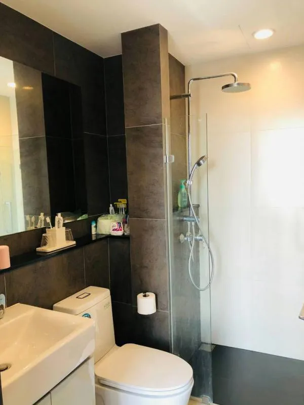 Condo for rent: Urbano Ratchawithi, nice room, fully furnished, high floor, good view, low price, hurry to reserve it.