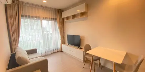 For rent Life Asoke Hype ห้องพร้อมอยู่ สิ่งอำนวยความสะดวกครบครัน บอกเลยว่าห้ามพลาด