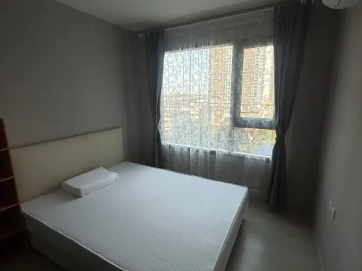 For rent: Life Pinklao, 7th floor unit, fully furnished with appliances. Don't miss out!