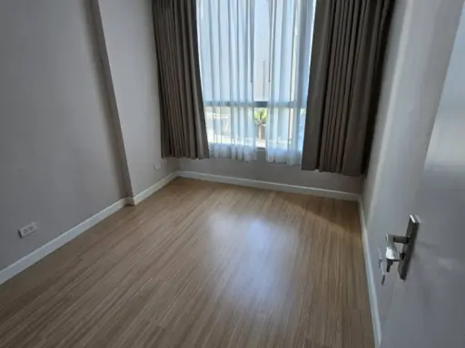 For sale: Mayfair Place Sukhumvit 64, 4th floor, good height, Building A, very special price. Hurry and reserve before it slips away. ​