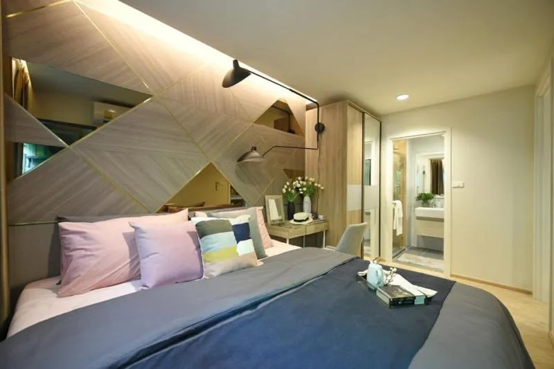 Condo sales down, The Excel Hideaway, Sukhumvit 50, size 30 sq.m., high floor, beautiful view first come first served.