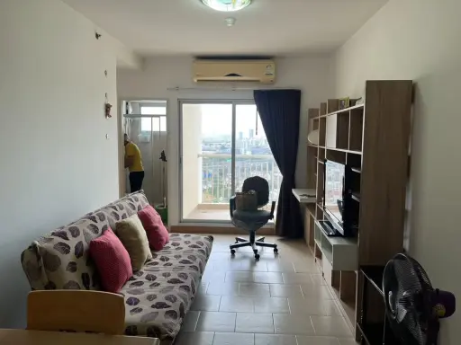 For rent: City Home Ratchada-Pinklao. Spacious room with ample living space on the 19th floor, offering great views. You definitely need to book this