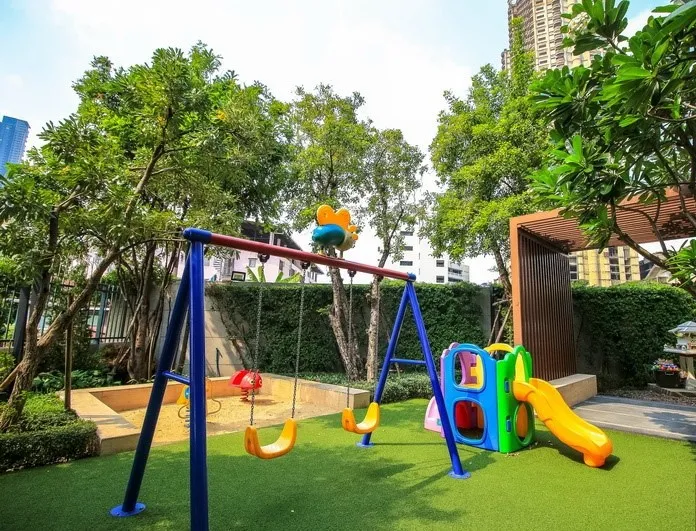 ขาย ปล่อยเช่า คอนโด Rhythm สาธร ห้องกว้างขวาง ชั้น 38 เป็น City view จองด่วนๆ อย่ารอช้า