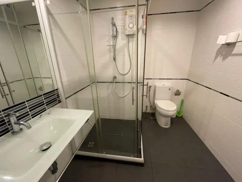 For Rent Centric Sea Pattaya, high floor, city view, open, airy, pleasing to the eyes, very comfortable sofa. Hurry and reserve before you miss out.