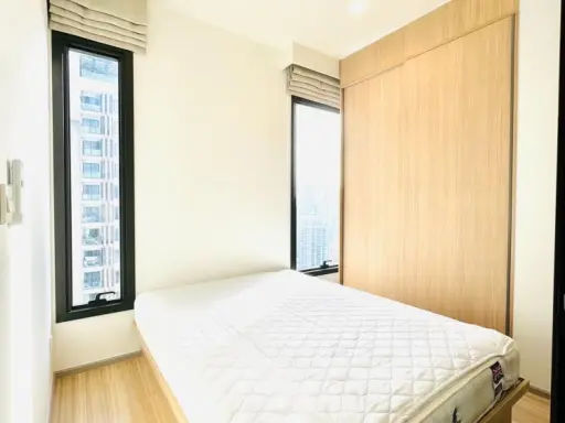 Condo for sale, M Chatuchak, fully decorated, complete with furniture + electrical appliances. Ready to move in, reserve now.