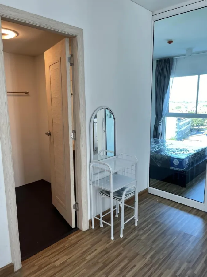 Condo for sale or rent, The Iris Bang Yai, swimming pool view, corner room, very private. When you're ready, you must hurry.