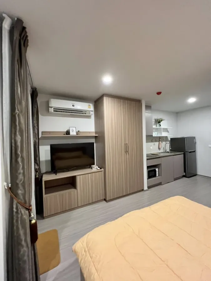 ให้เช่า Aspire Asoke - Ratchada ห้องสตูดิโอ มาพร้อมเฟอร์นิเจอร์และสิ่งอำนวยความสะดวกครบครัน จองเลย