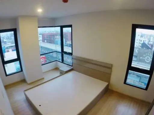 Knightbridge Sky City for sale, new bridge, size 41 sqm., new room, next to the BTS, convenient to travel, hurry to reserve