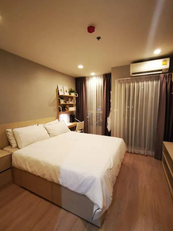 ให้เช่า Casa Condo Bangyai วิว Central Westgate And IKEA Bangyai กลางคืนแสงสีโดนใจ รีบเลยด่วนๆ