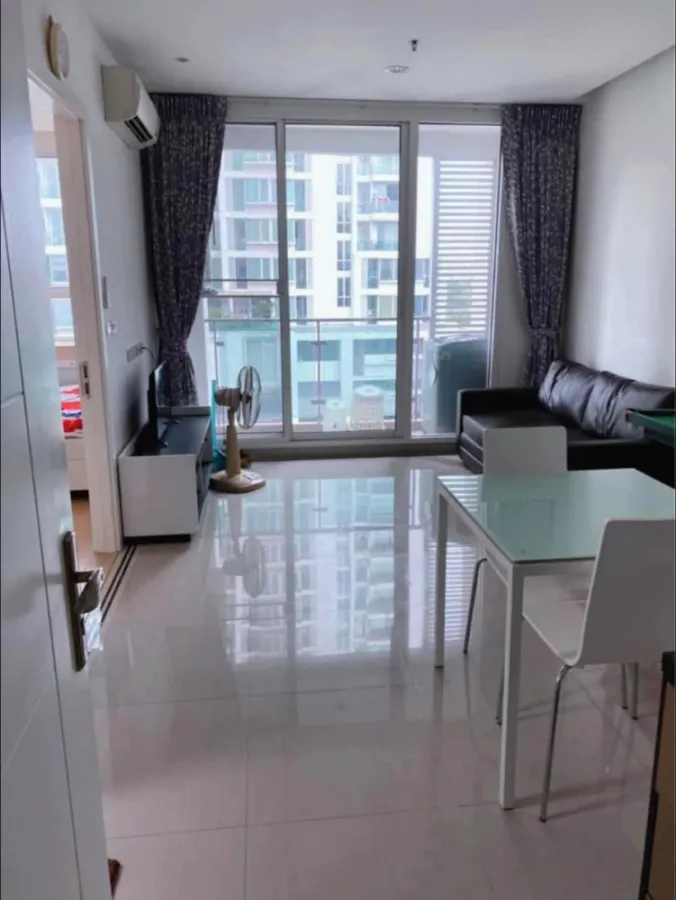 Sale/Rent Condo TC GREEN, area 40 sq m. Building D 1 BEDROOM, fully furnished. Ready to move in. Book now.
