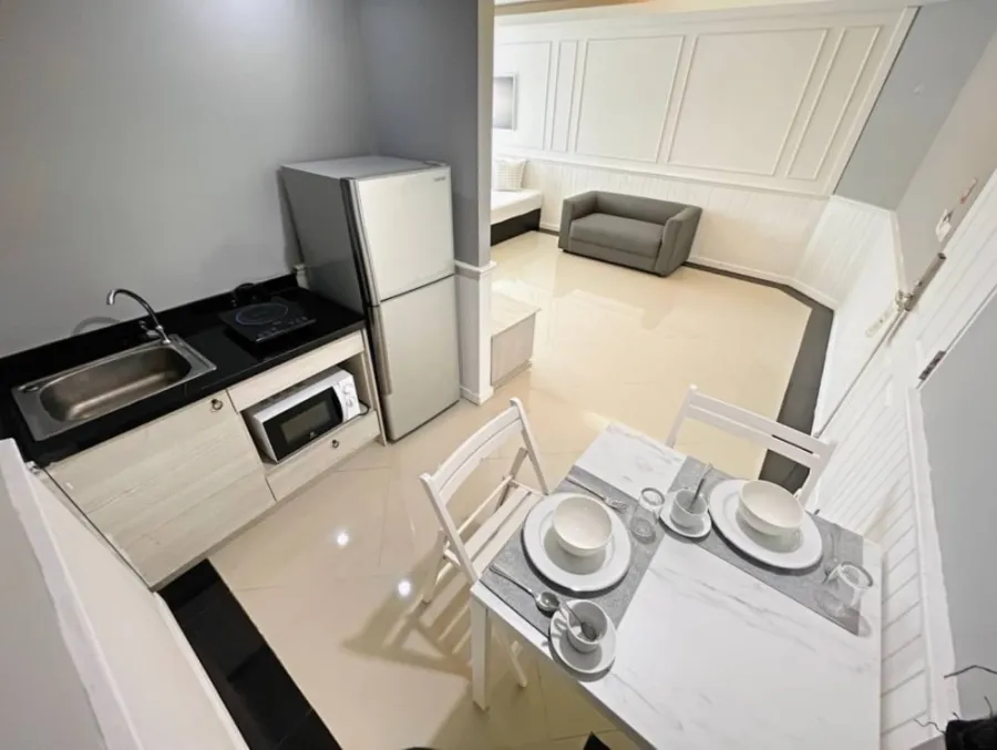 For rent!! Condo Waterford Sukhumvit 50, 4th floor, Building F, fully furnished. Ready to move in, don't miss it!!