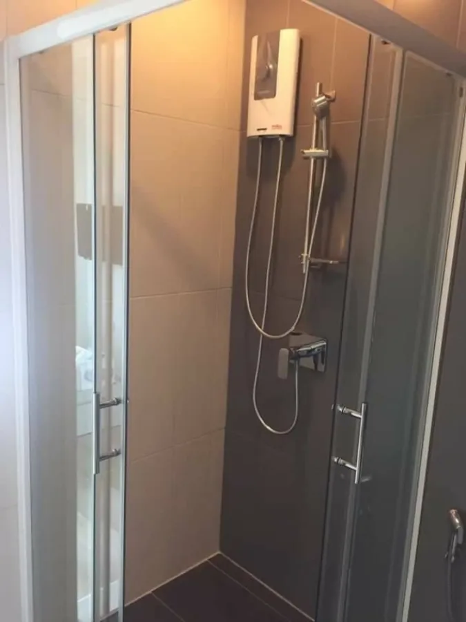 For rent Centric Ratchada-Huay Kwang. The room looks very nice. Get a great view of the city complete electrical appliances Hurry up and move