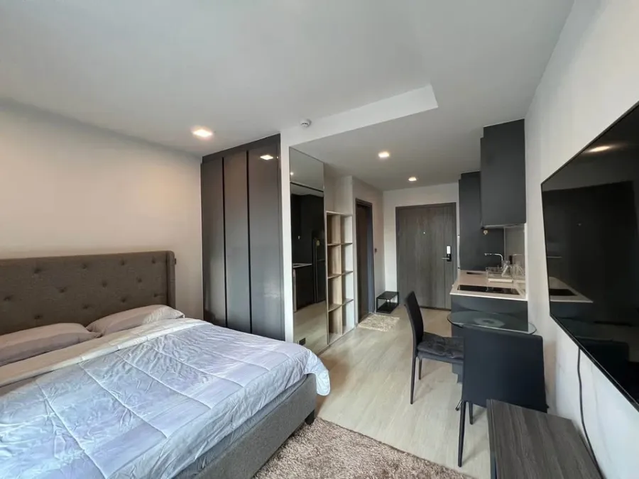 for sale / rent Venio Sukhumvit 10 Near the Skytrain Terminal 21 shopping mall, good location in the heart of the city, don't miss it!