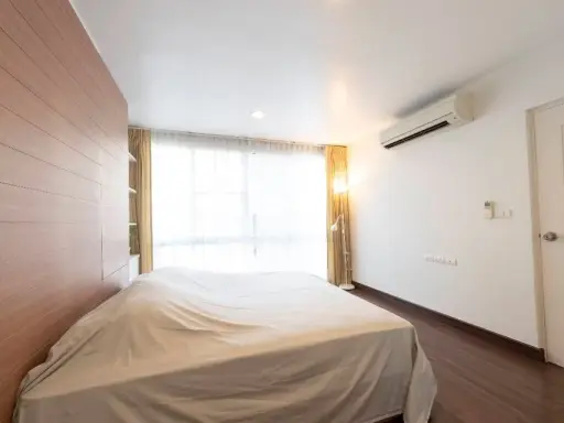 ขาย D 65 Condominium 1 ห้องนอน 1 ห้องน้ำ พื้นที่ใช้สอยเยอะ มีWalk-in Closet ดีแบบนี้รีบจองเลยจ้า