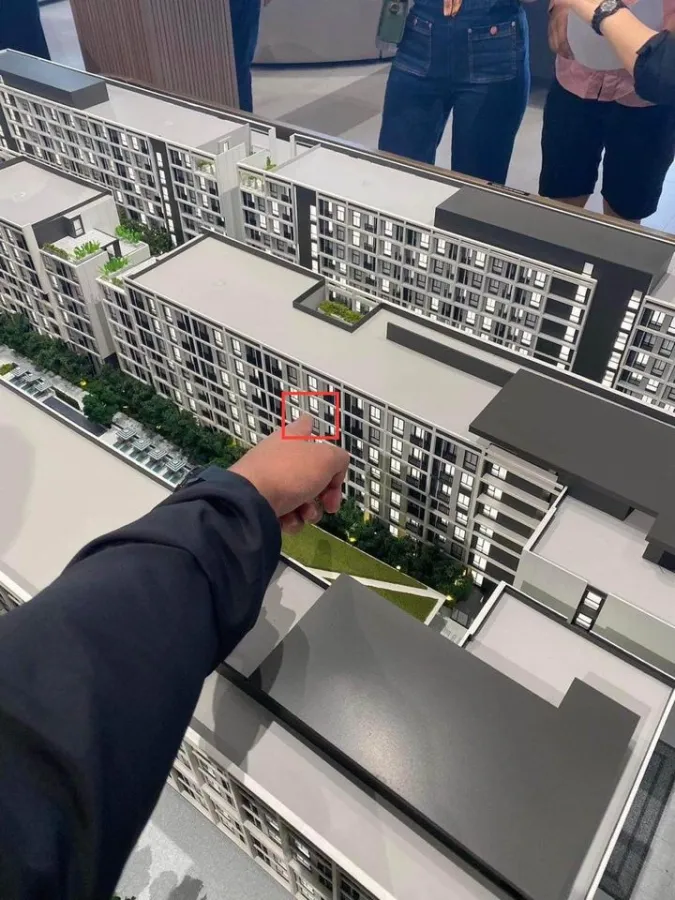 Selling down payment New Cross Khu Khot Station, 1 bedroom, 6th floor, good height, great price, reserve first, stay first, don't miss it.