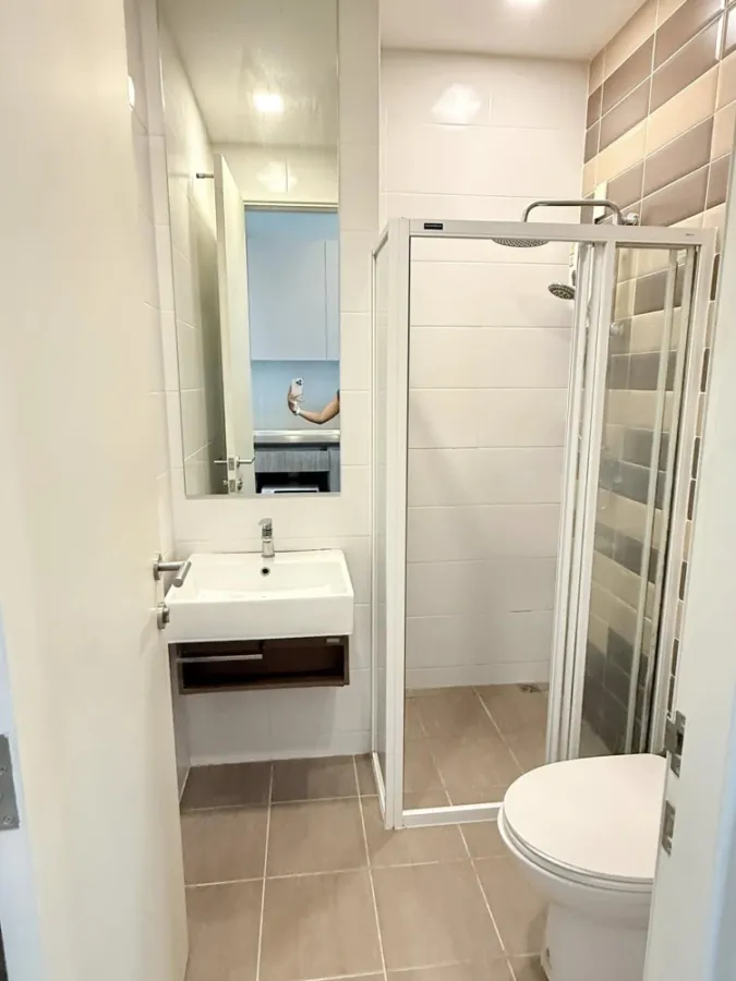 ให้เช่า คอนโด Brown Condo รัชดา32 ห้องน่าอยู่ ติดวอลเปเปอร์อย่างดี ราคากันเอง จองเลย